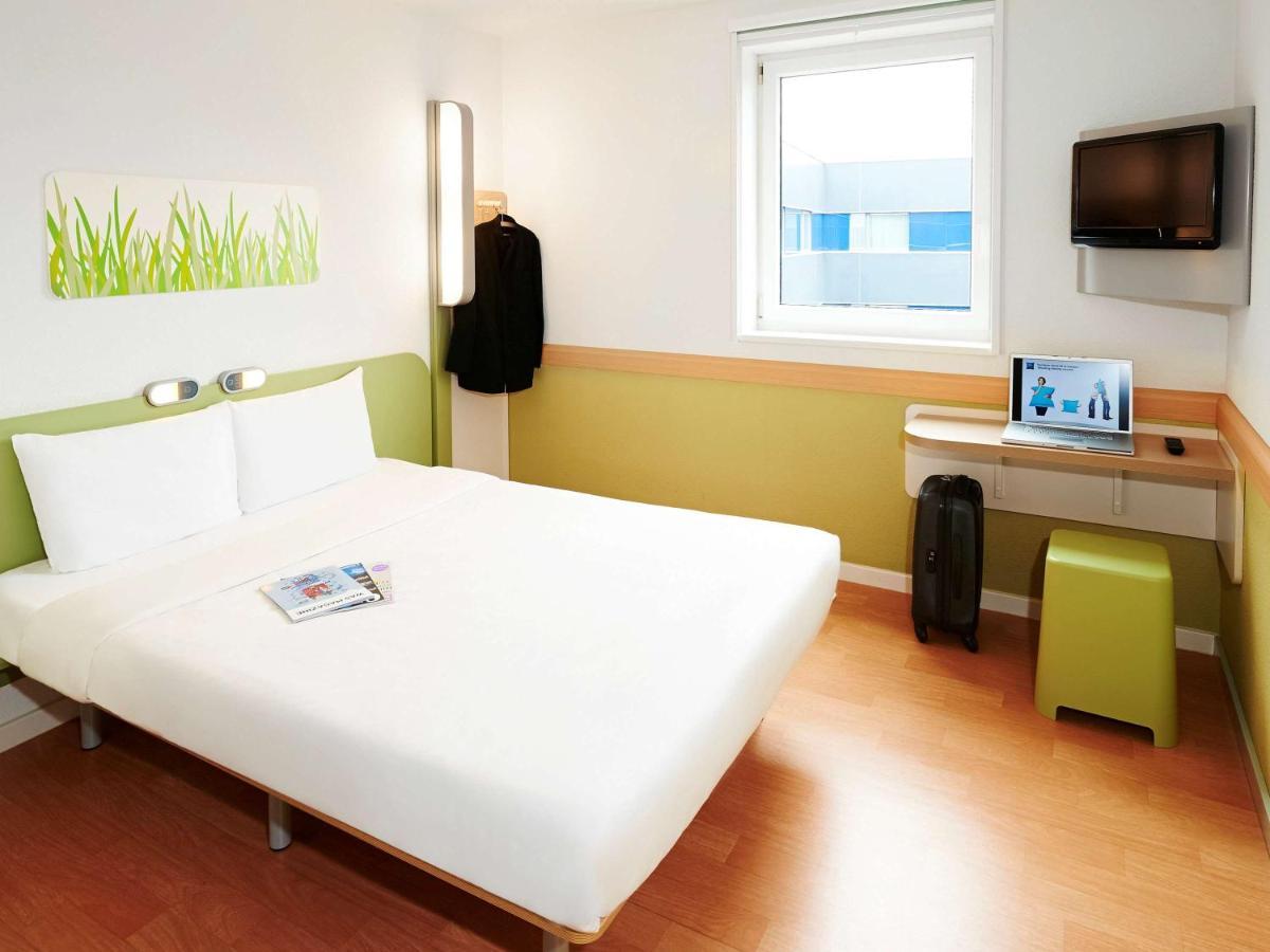 ibis budget Loriol Le Pouzin Buitenkant foto