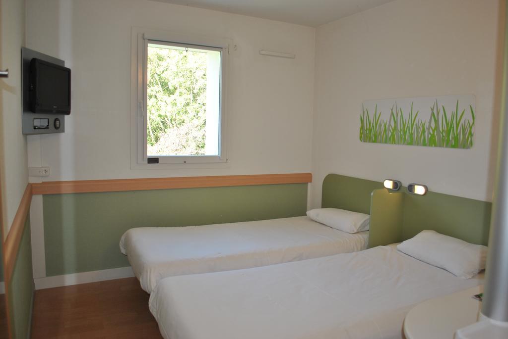 ibis budget Loriol Le Pouzin Buitenkant foto