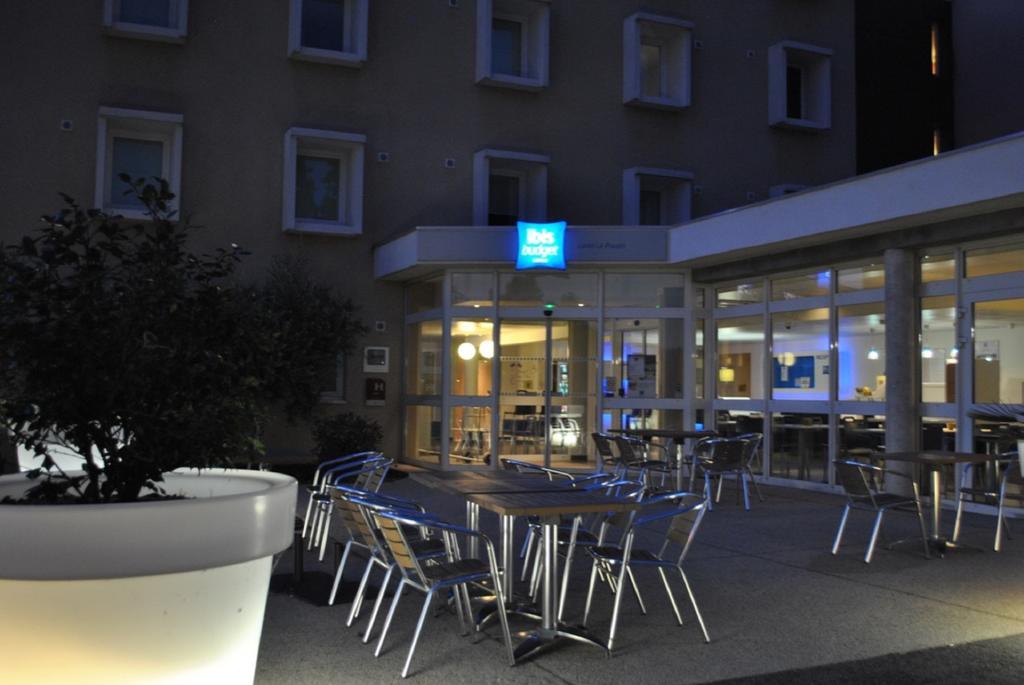 ibis budget Loriol Le Pouzin Buitenkant foto